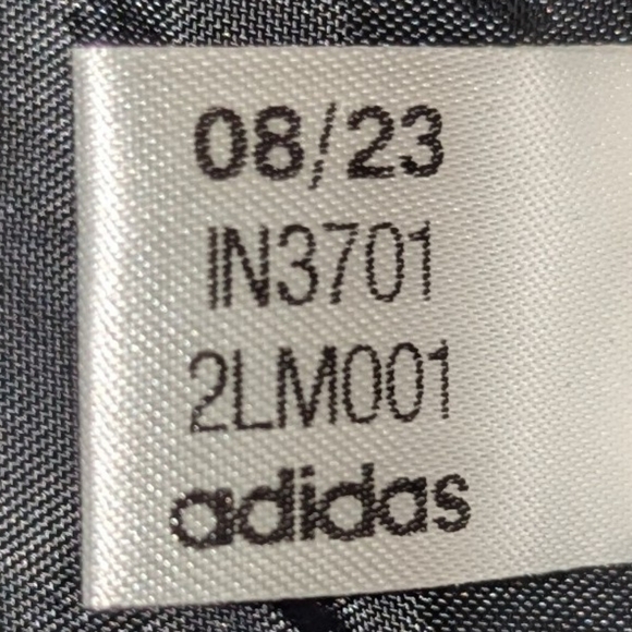 Adidas‎ City Escape Black Utility Vest Unisex Size Small - Picture 10 of 10